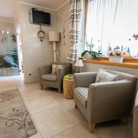 Aparthotel Dolomites Living&Relax Aparthotel Commezzadura