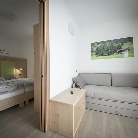 Aparthotel Dolomites Living&Relax Commezzadura