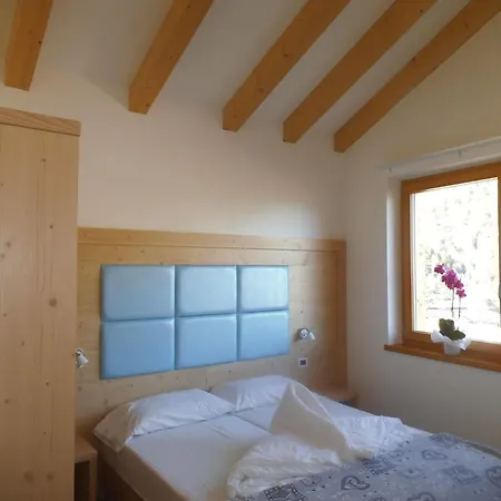 Aparthotel Dolomites Living&Relax Commezzadura